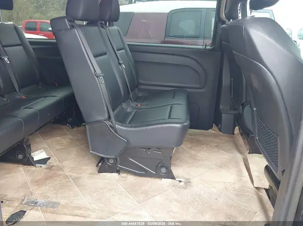 WD4PG2EE6G3097133 2016 MERCEDES-BENZ METRIS - Image 8