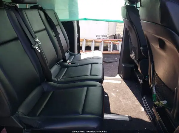 WD4PG2EE6G3102976 2016 MERCEDES-BENZ METRIS - Image 8