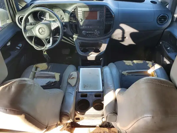 WD4PG2EE6G3124802 2016 MERCEDES-BENZ METRIS - Image 8