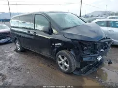 WD4PG2EE6H3269310 2017 MERCEDES-BENZ METRIS