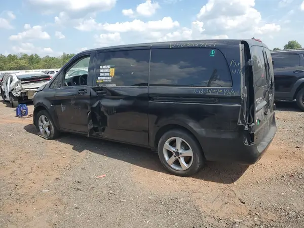 WD4PG2EE6H3309112 2017 MERCEDES-BENZ METRIS - Image 2