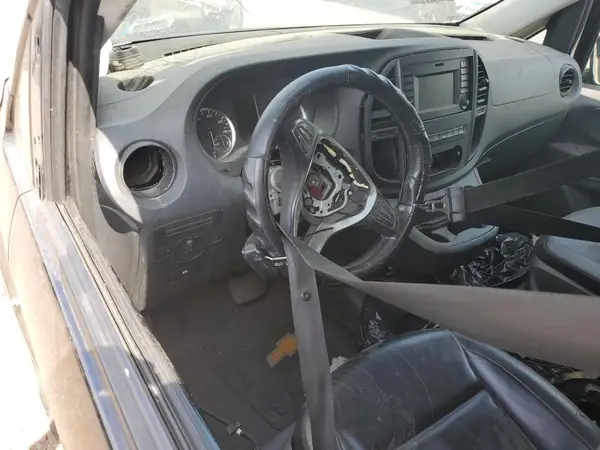 WD4PG2EE6H3309112 2017 MERCEDES-BENZ METRIS - Image 8