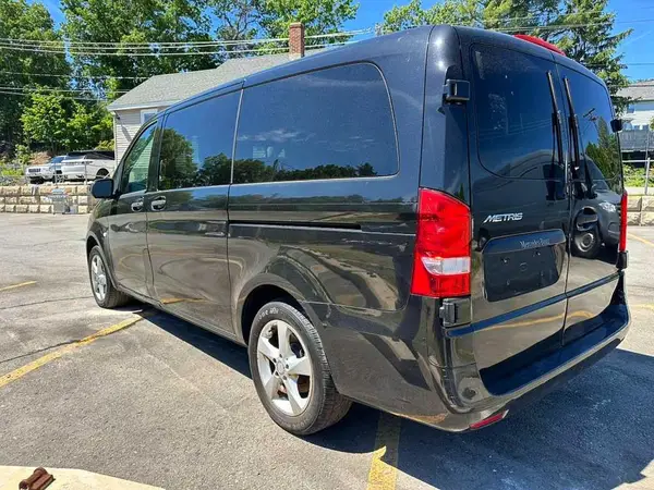 WD4PG2EE6J3414626 2018 MERCEDES-BENZ METRIS - Image 2