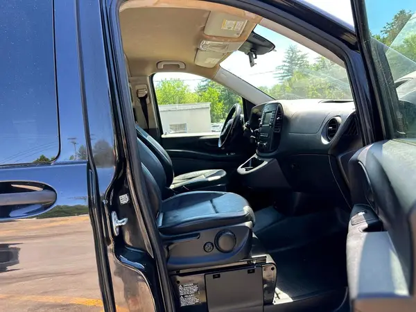 WD4PG2EE6J3414626 2018 MERCEDES-BENZ METRIS - Image 8