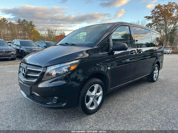 WD4PG2EE6J3466564 2018 MERCEDES-BENZ METRIS - Image 2