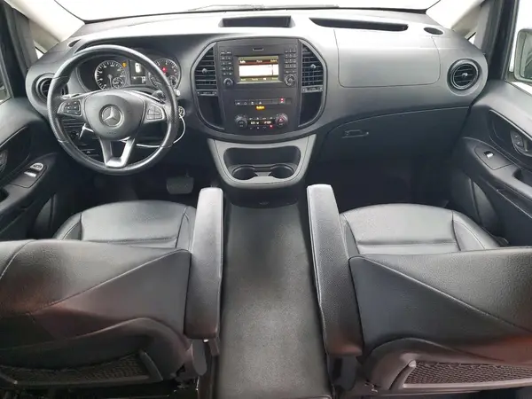 WD4PG2EE6J3489469 2018 MERCEDES-BENZ METRIS - Image 8