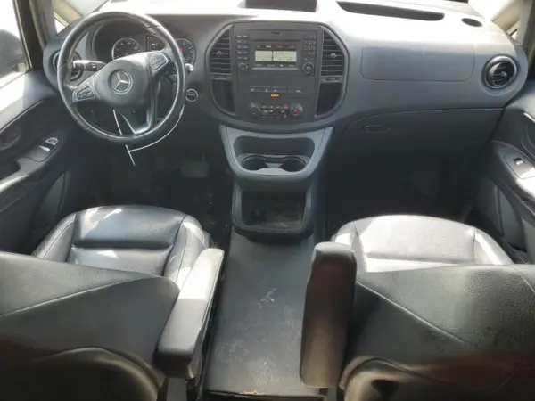WD4PG2EE6K3513450 2019 MERCEDES-BENZ METRIS - Image 8