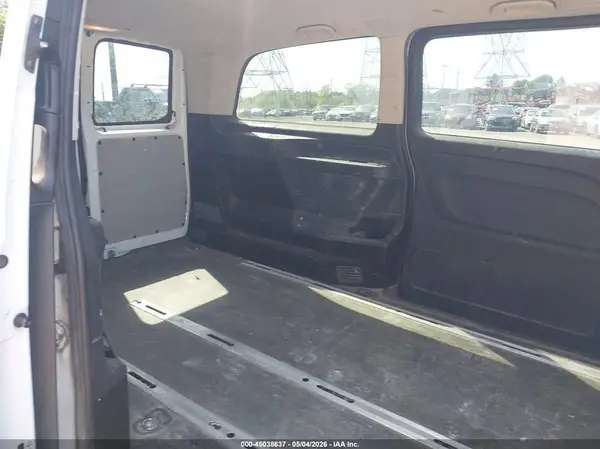WD4PG2EE6K3537182 2019 MERCEDES-BENZ METRIS - Image 8