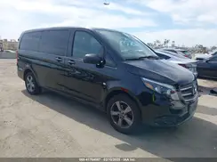 WD4PG2EE7J3383953 2018 MERCEDES-BENZ METRIS
