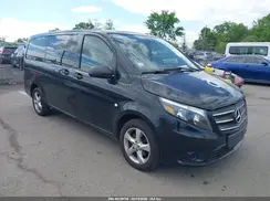 WD4PG2EE7J3393804 2018 MERCEDES-BENZ METRIS
