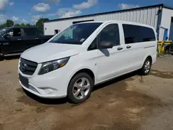 WD4PG2EE8J3355885 2018 MERCEDES-BENZ METRIS