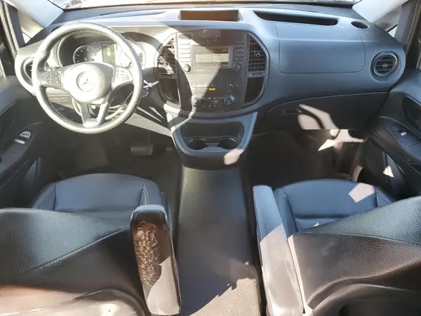 WD4PG2EE8J3433629 2018 MERCEDES-BENZ METRIS - Image 8