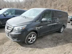 WD4PG2EE8J3495984 2018 MERCEDES-BENZ METRIS