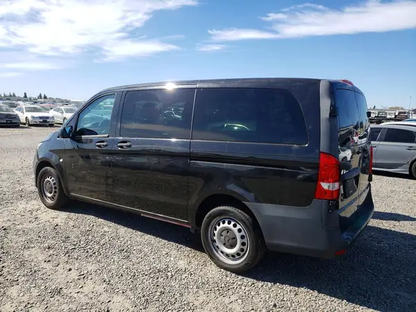 WD4PG2EE8K3514440 2019 MERCEDES-BENZ METRIS - Image 2
