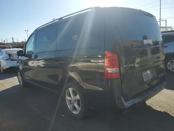 WD4PG2EE9G3128892 2016 MERCEDES-BENZ METRIS - Image 2