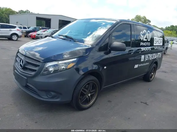 WD4PG2EE9J3354812 2018 MERCEDES-BENZ METRIS - Image 2