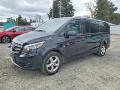 WD4PG2EE9J3373392 2018 MERCEDES-BENZ METRIS