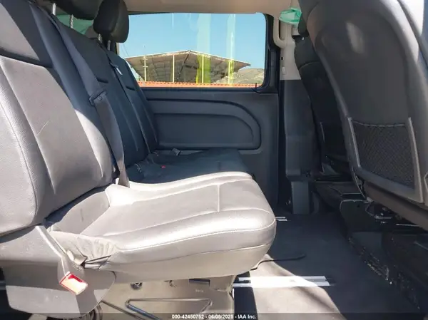 WD4PG2EE9J3374591 2018 MERCEDES-BENZ METRIS - Image 8
