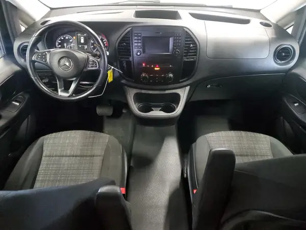 WD4PG2EE9J3496738 2018 MERCEDES-BENZ METRIS - Image 8
