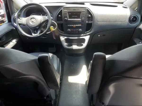 WD4PG2EE9K3550430 2019 MERCEDES-BENZ METRIS - Image 8