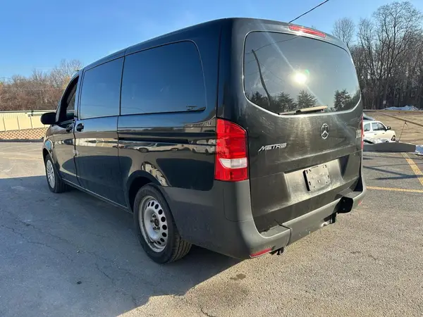 WD4PG2EE9K3585436 2019 MERCEDES-BENZ METRIS - Image 2