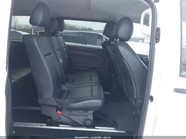 WD4PG2EEXG3103466 2016 MERCEDES-BENZ METRIS - Image 8