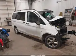 WD4PG2EEXG3141439 2016 MERCEDES-BENZ METRIS