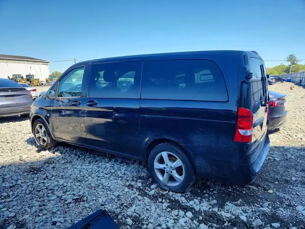 WD4PG2EEXH3317018 2017 MERCEDES-BENZ METRIS - Image 2