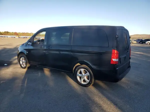 WD4PG2EEXJ3384028 2018 MERCEDES-BENZ METRIS - Image 2