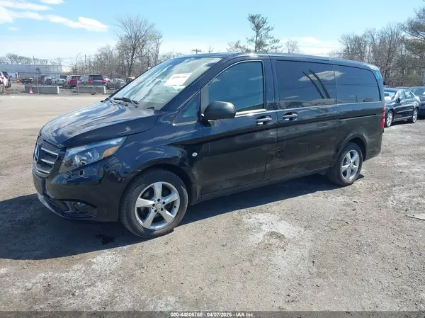 WD4PG2EEXJ3392162 2018 MERCEDES-BENZ METRIS - Image 2