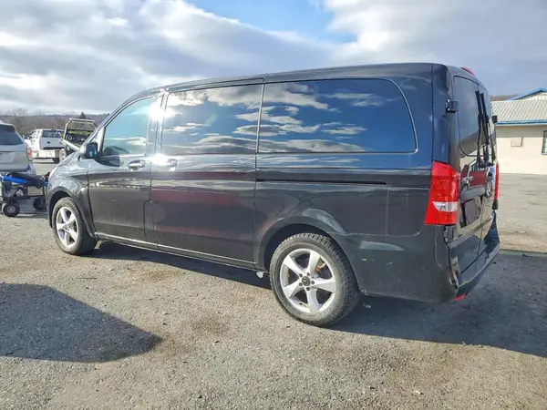WD4PG2EEXJ3491192 2018 MERCEDES-BENZ METRIS - Image 2