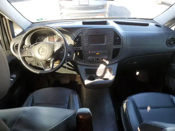 WDAPG2EE4J3348767 2018 MERCEDES-BENZ METRIS - Image 8