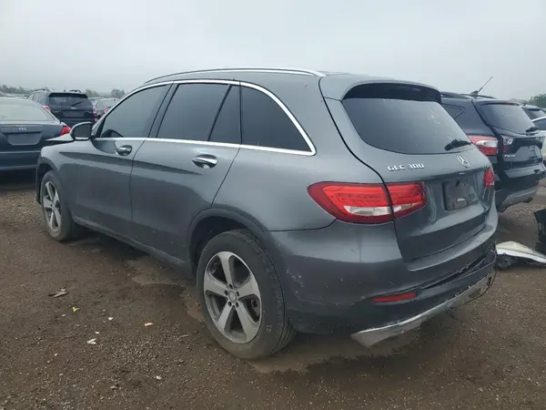 WDC0G4JB0GF035366 2016 MERCEDES-BENZ GLC - Image 2