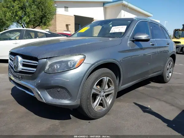 WDC0G4JB0GF037148 2016 MERCEDES-BENZ GLC - Image 2