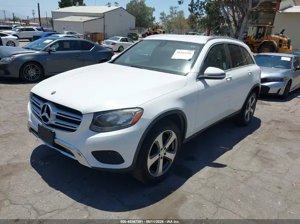 WDC0G4JB0GF064625 2016 MERCEDES-BENZ GLC - Image 2