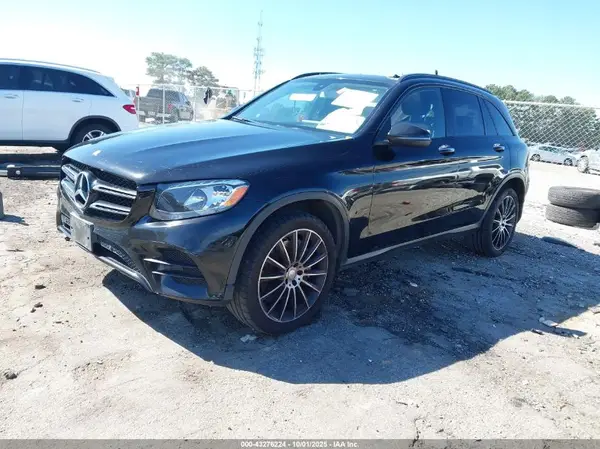WDC0G4JB0GF068335 2016 MERCEDES-BENZ GLC - Image 2