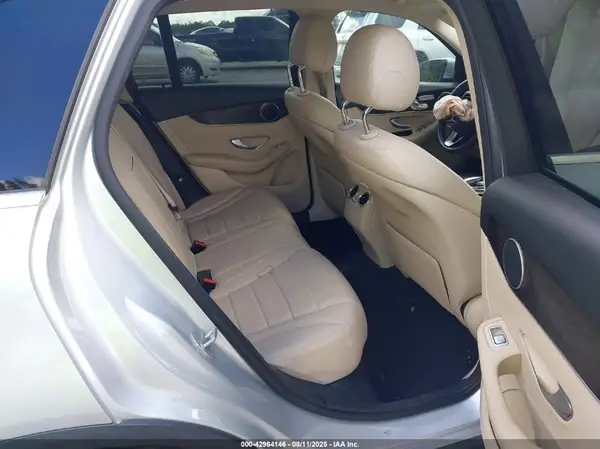 WDC0G4JB0GF071428 2016 MERCEDES-BENZ GLC - Image 8