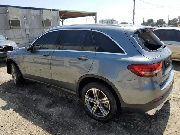 WDC0G4JB0GF073888 2016 MERCEDES-BENZ GLC - Image 2