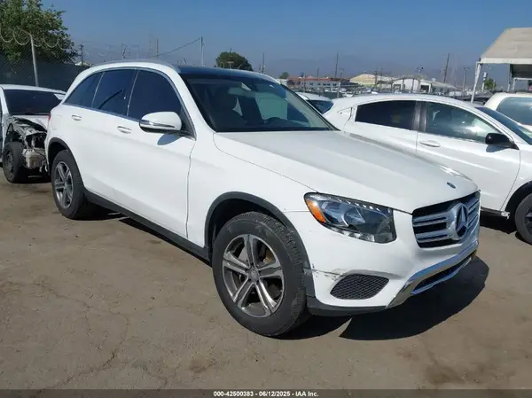 WDC0G4JB0GF074894 2016 MERCEDES-BENZ GLC - Image 1