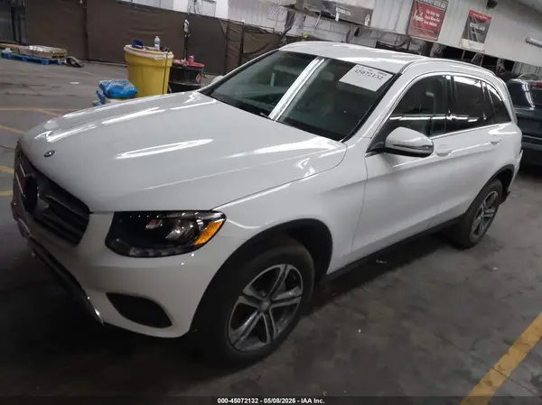 WDC0G4JB0GF109532 2016 MERCEDES-BENZ GLC - Image 2