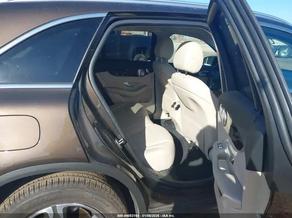 WDC0G4JB0HF129622 2017 MERCEDES-BENZ GLC - Image 8
