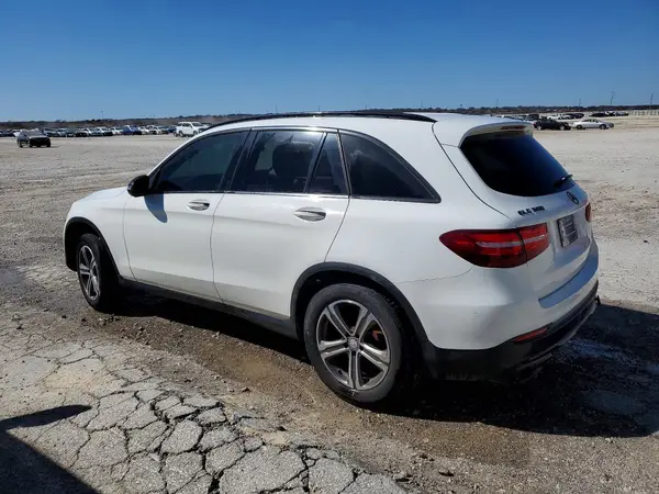 WDC0G4JB0HF136859 2017 MERCEDES-BENZ GLC - Image 2