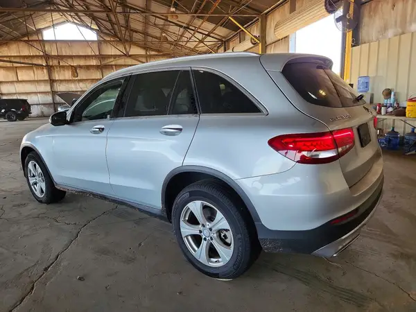 WDC0G4JB0HF141074 2017 MERCEDES-BENZ GLC - Image 2