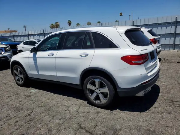 WDC0G4JB0HF153323 2017 MERCEDES-BENZ GLC - Image 2