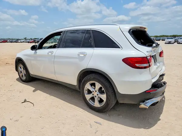 WDC0G4JB0HF163818 2017 MERCEDES-BENZ GLC - Image 2