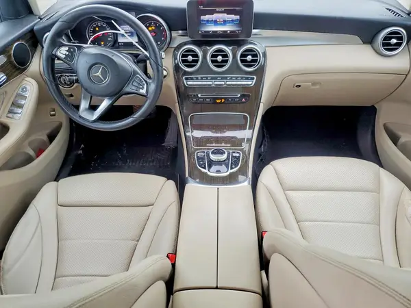 WDC0G4JB0HF167996 2017 MERCEDES-BENZ GLC - Image 8