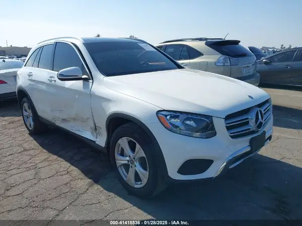 WDC0G4JB0HF264230 2017 MERCEDES-BENZ GLC - Image 1