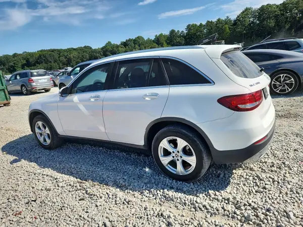 WDC0G4JB0HV006232 2017 MERCEDES-BENZ GLC - Image 2