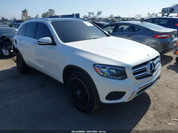 WDC0G4JB0JF352586 2018 MERCEDES-BENZ GLC - Image 1