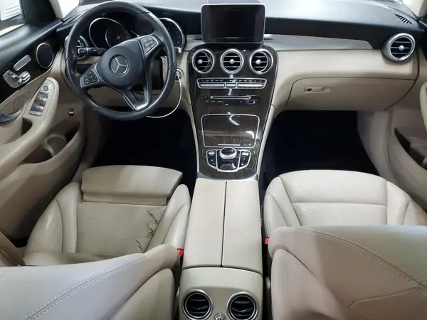 WDC0G4JB0JV017950 2018 MERCEDES-BENZ GLC - Image 8